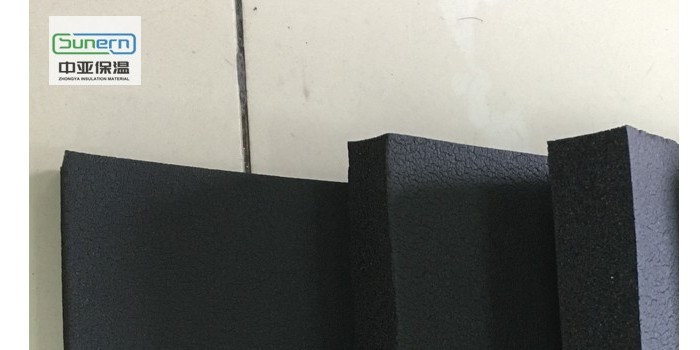 不干膠橡塑保溫板廠(chǎng)家批發(fā)