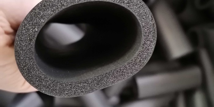 橡塑保溫材料的保溫原理是什么？