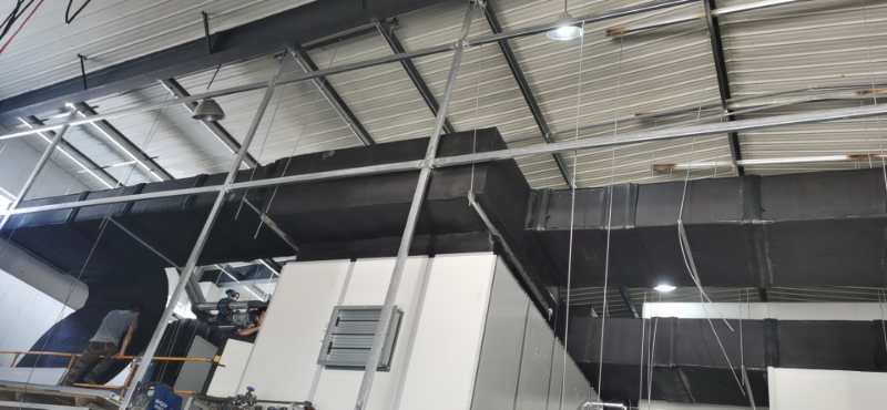 中亞保溫材料用在華美光電車間風管上